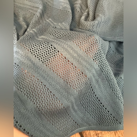 Ana A New Approach Blue Crocheted Blouse NWT Size Petite Medium - Picture 4 of 7